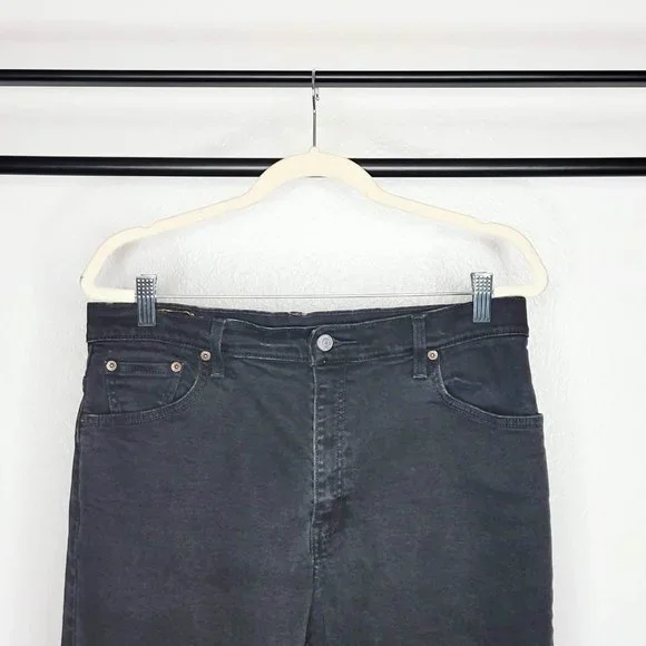 Levi's 550 Vintage 90s Women's Relaxed Fit Tapered Leg Black Jeans Size 16 - Picture 2 of 9